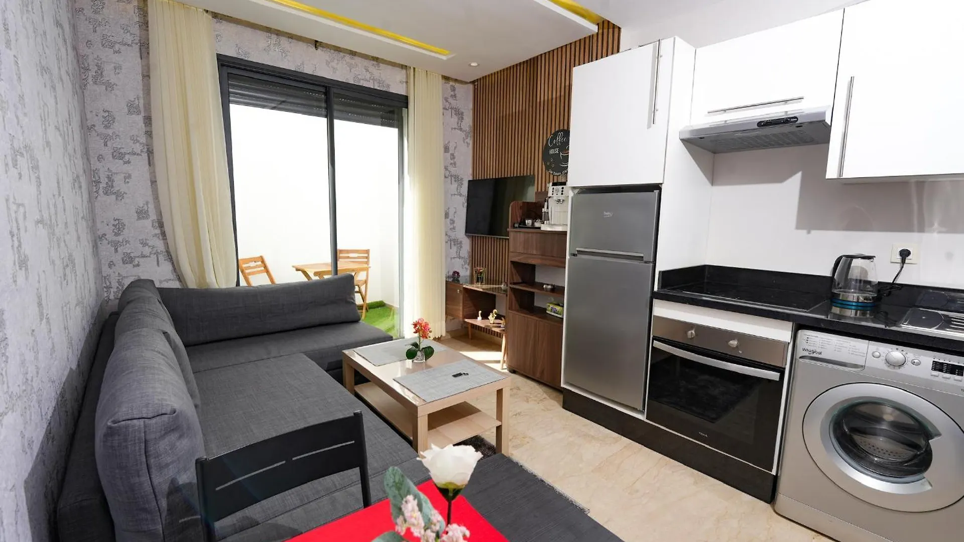 Studio Moderne Salam Anfa Casablanca 0*,  Morocco